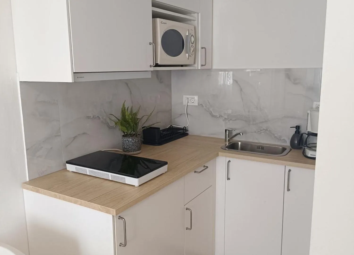 Studio Apartment 3E سبليت