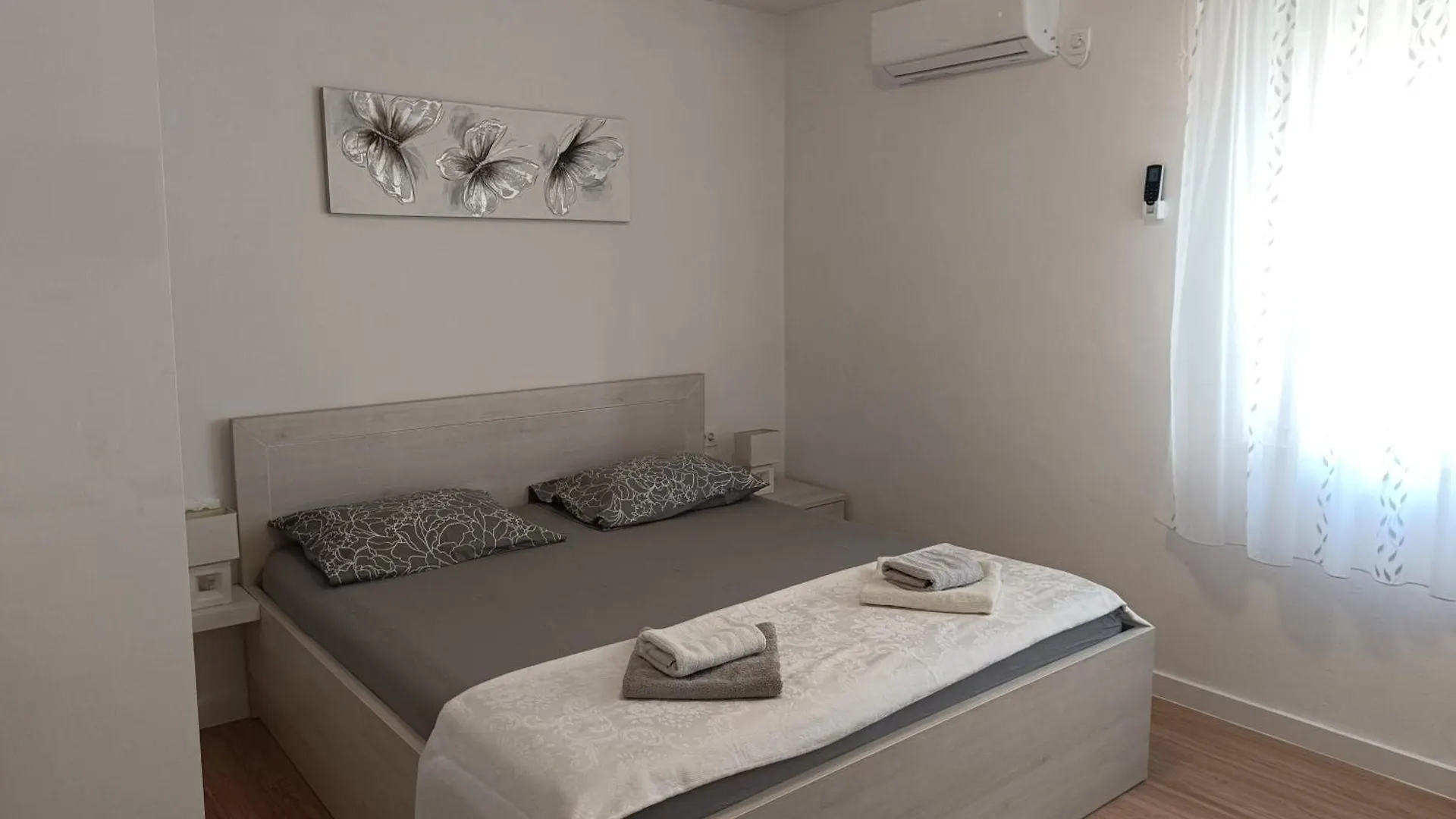 Studio Apartment 3E Split 0*,  Croatia